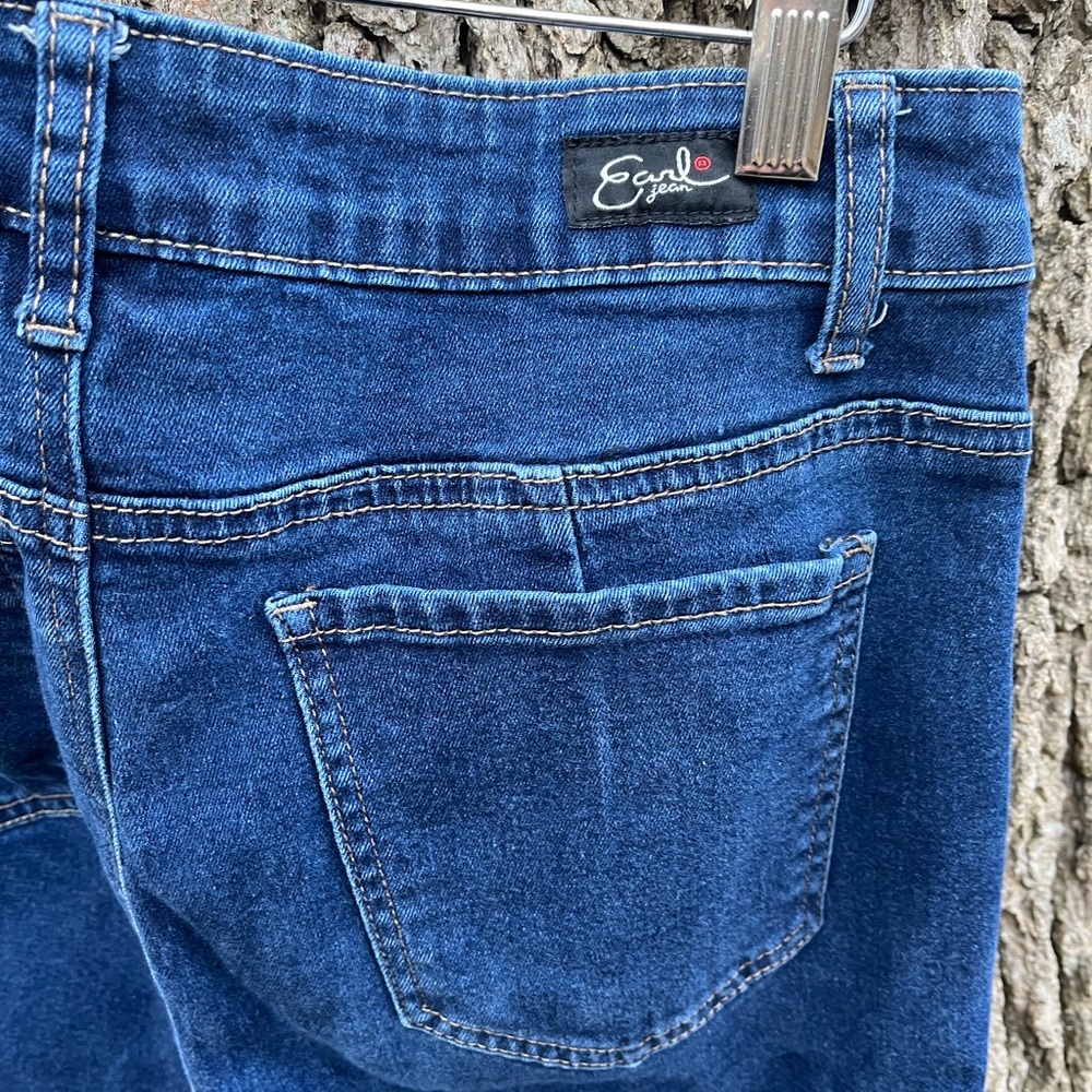 ⭐️Earl Skinny Jeans in size 10